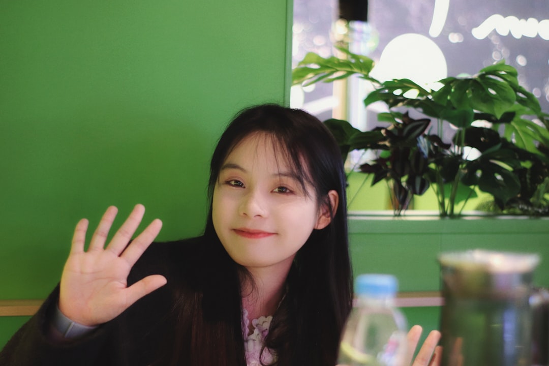 유튜브 초보자가 범하기 쉬운 5가지 편집 실수: 구독과 알림 설정으로 실력 향상 팁 공유하세요!